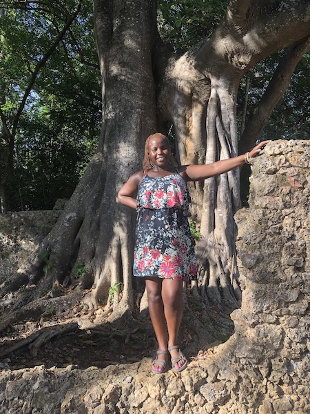 Agnes Grace, online healthcare professional and digital nomad