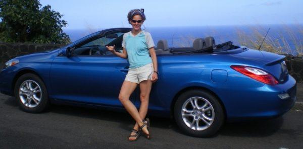 The Professional Hobo in her Hawaiian convertible