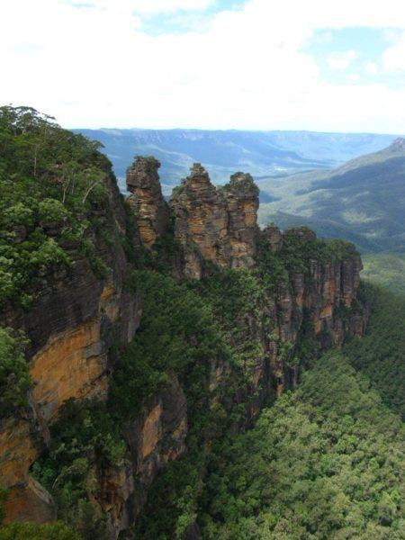 blue mountains of Sydney Australia
