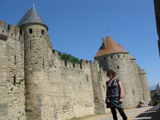 Nora Dunn in Carcassonne