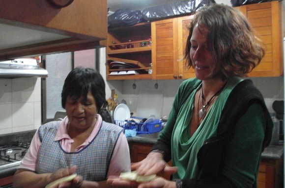 learning to make Colombian arepas 