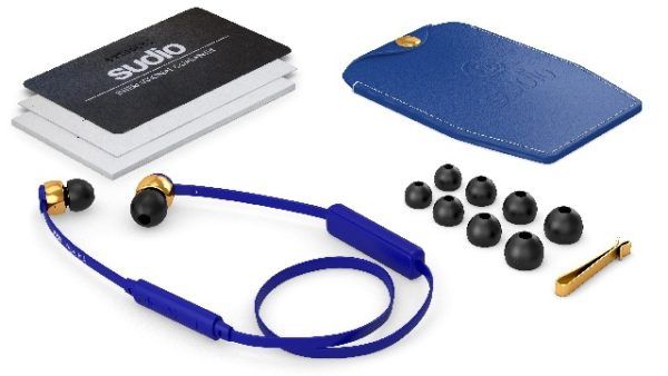 wireless earbuds